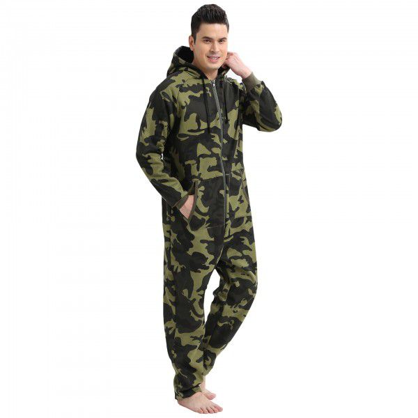 A piece of Amazon cross-border European and American men's camouflage sweater one-piece clothing, home wear, sportswear, casual wear 