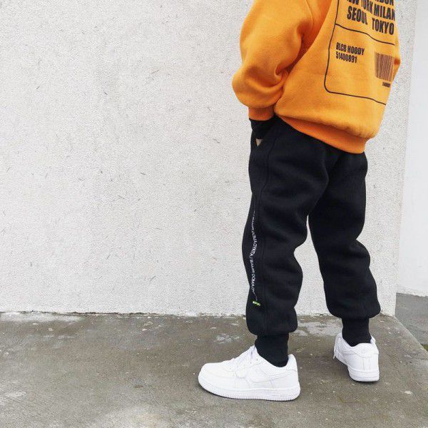 Boys' plush trousers 2020 winter new style westernized middle and large children's plush trousers children's winter warm sports pants trend 