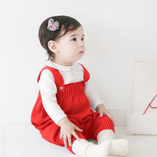 A generation of baby knitted shoulder belt pants for boys and girls aged 0-3 years old, children's cotton wool pants 