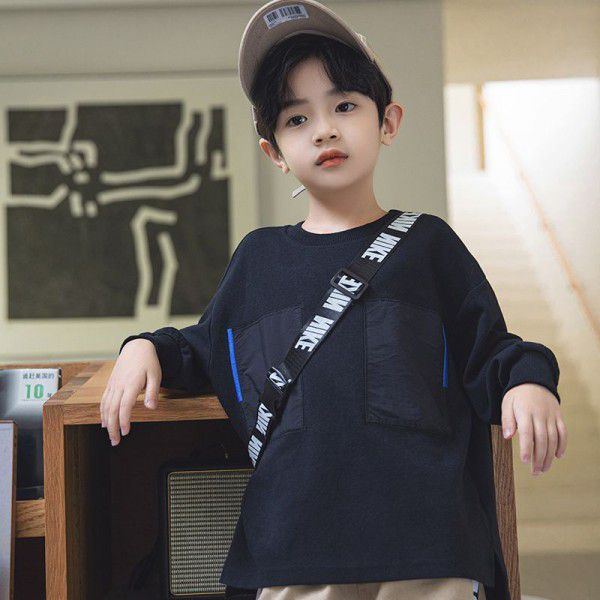 Boys' long-sleeved T-shirt 2022 new autumn clothes children's top middle and large children's patch round neck children's pullover bottom shirt 