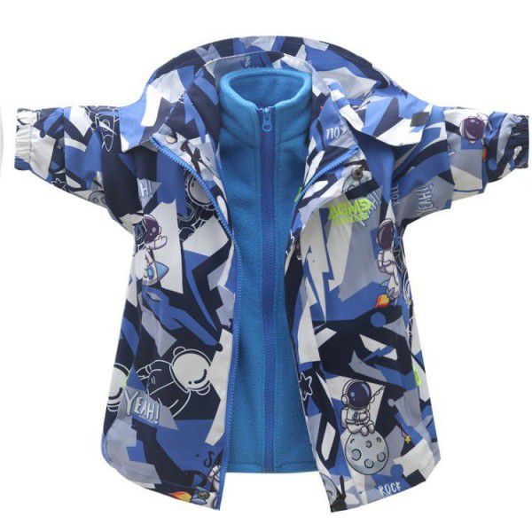 Boys' sprint suit three-in-one detachable boys' plush jacket new boys' jacket winter fashion generation