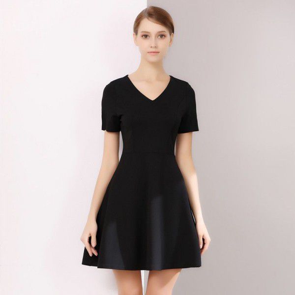Professional small black dress 2023 spring dress new elegant slim V-neck three-quarter sleeve A-line bottom dress work uniform