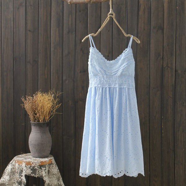 Small fresh seaside resort v-neck waist beach skirt fairy temperament cotton lace open back suspender dress